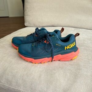 Hoka One One Challenger ATR 6 women’s